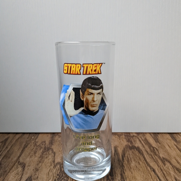 Unused Star Trek Collectable Glasses set of 4 - Picture 3 of 16